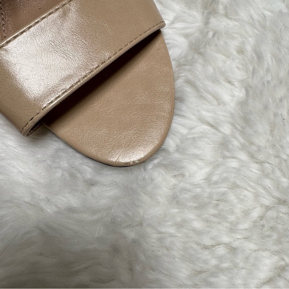 3/$32 Angel Steps Beige Sandals Size 6 - Picture 5 of 13